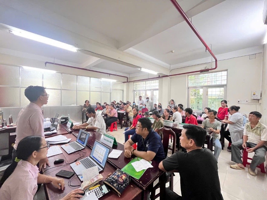 PHÒNG GIAO DỊCH NGÂN HÀNG CHÍNH SÁCH XÃ HỘI TRÀ VINH TĂNG CƯỜNG GIẢI NGÂN NGUỒN VỐN TÍN DỤNG CHÍNH SÁCH TRÊN ĐỊA BÀN PHƯỜNG TRÀ VINH