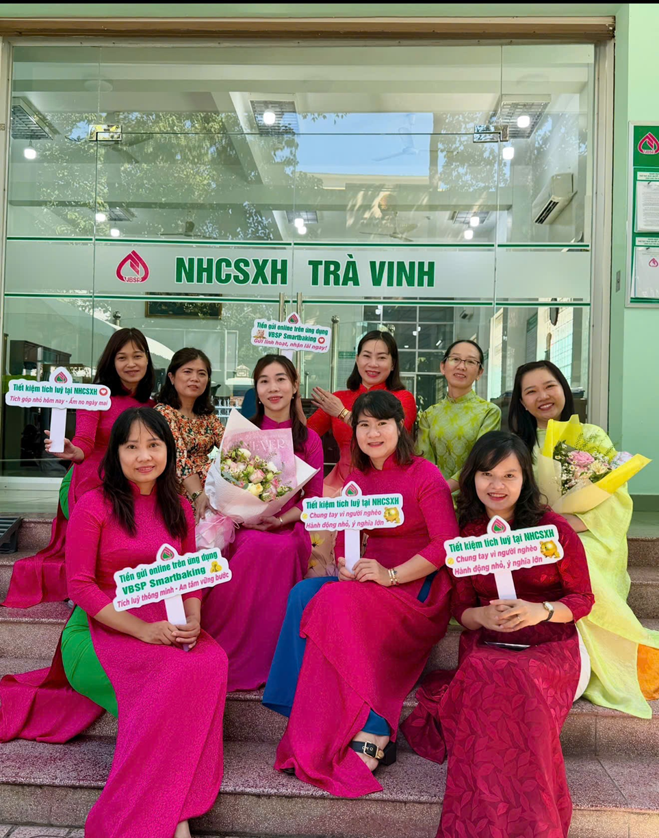 LAN TỎA TÍN DỤNG CHÍNH SÁCH VÀ CHUNG TAY GỬI TIẾT KIỆM VÌ NGƯỜI NGHÈO TẠI PHÒNG GIAO DỊCH NGÂN HÀNG CHÍNH SÁCH XÃ HỘI TRÀ VINH