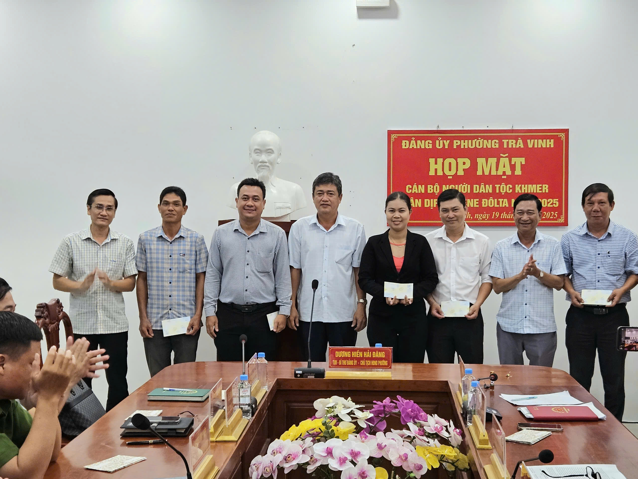 Phường Trà Vinh tổ chức họp mặt mừng lễ Sêne ĐôlTa của đồng bào dân tộc Khmer năm 2025